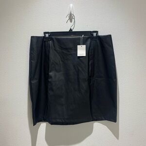 Mangopop Women's Faux Leather Mini Skirt Black Size XXL NWT